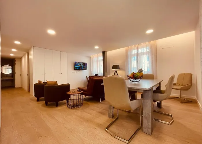 Living Funchal Executive